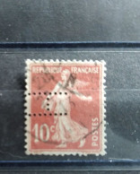 FRANCE TIMBRE H 1 INDICE 6 SUR 138 PERFORE PERFORES PERFIN PERFINS PERFORATION PERCE LOCHUNG - Usati