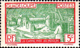 Guadeloupe Poste N* Yv:102 Mi:99 La Canne Mise Au Moulin (Trace De Charnière) - Nuevos