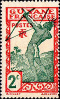 Guyane Poste N* Yv:110 Mi:110 Indigène Tirant à L'arc (avec Charnière) - Unused Stamps