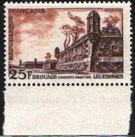 France Poste N** Yv:1042 Mi:1070 Brouage Les Remparts Bord De Feuille - Unused Stamps
