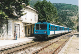 26 - Drome -  SAILLANS -  Ligne SNCFde Livron A Veynes - Autorail En Gare De Saillans - Autres & Non Classés