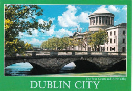 Eire - Ireland - DUBLIN -  The Four Courts And River Liffey - Dublin