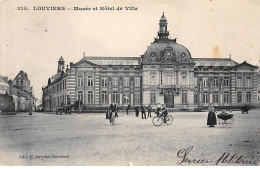 LOUVIERS - Musée Et Hôtel De Ville - Très Bon état - Louviers