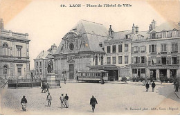 LAON - Place De L'Hôtel De Ville - Très Bon état - Laon