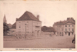 GUERET - Le Square Et La Banque De France Boulevard Carnot - état - Guéret