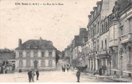 REDON - La Rue De La Gare - état - Redon