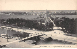 OUISTREHAM - Le Pont Tournant Et La Ville - Très Bon état - Ouistreham