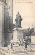 VARZY - Statue De Dupin - Très Bon état - Autres & Non Classés
