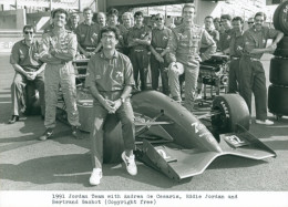 Photo Motorrennsport, Jordan Team, Andrea De Cesaris, Eddie Jordan, Bertrand Gachot - Autres & Non Classés