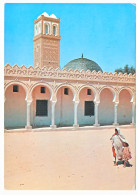 CPSM 10.5 X 15 Tunisie  NEFTA  La Mosquée  Son Minaret - Tunisie