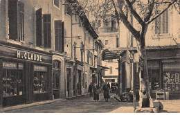 CAVAILLON - Place Et Rue Du Commerce - Très Bon état - Cavaillon