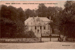 GRIGNY: Le Château De L'arbalète Donné Par Henri IV à Gabrielle D'estrées - Très Bon état - Grigny