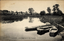 CPA Saumur Maine Et Loire, Le Thouet Vers Le Pont Fouchard - Autres & Non Classés