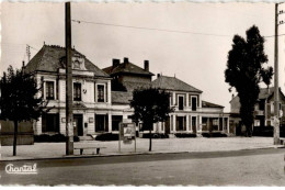 VIRY-CHATILLON: Mairie écoles - Très Bon état - Viry-Châtillon