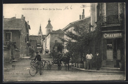 CPA Meximieux, Rue De La Gare, Vue De La Rue  - Unclassified