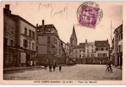 BRIE COMTE ROBERT: Place Du Marché - Très Bon état - Brie Comte Robert