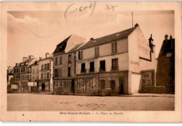 BRIE COMTE ROBERT: Place Du Marché - Très Bon état - Brie Comte Robert