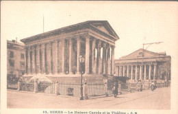 X993 GARD NIMES LA MAISON CARREE ET LE THEATRE - Nîmes