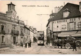 TRANSPORT: Chemin De Fer, Tramway, Noisy-le-grand Place De La Mairie - Très Bon état - Tramways