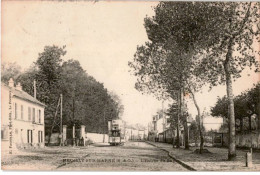 TRANSPORT: Chemin De Fer Et Tramway, Neuilly-sur-marne L'entrée Du Pays - Très Bon état - Tramways