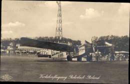 CPA Verkehrsflugzeug Rohrbach Roland D-999 Watzmann, Lufthansa, Flugplatz - Altri & Non Classificati
