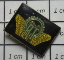 711E Pin's Pins / Beau Et Rare / THEME : MARQUES / RT EPIS DE BLE ROUES DENTEES ENGRENAGE - Trademarks