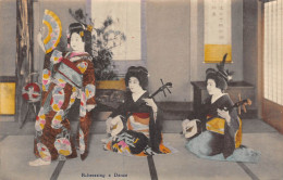 P-24-Mi-Is-2361 : A DAY'S LIFE OF THE JAPANESE GIRLS. REHEARSING A DANCE - Autres & Non Classés