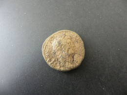 Ancient Roman Coin - To Be Identified - Sonstige & Ohne Zuordnung
