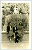 A Identifier. Cpa Photo De 1953 Prise à La Fontaine De La Ville D'Este à Tivoli En Italie. - A Identifier