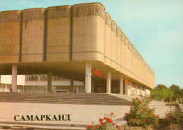 CPM- Ouzbékistan* SAMARKAND -Musée D'histoire De L'Art Et De La Culture *TBE*  Cf. Scans * - Other & Unclassified