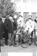CYCLISME   LES ABRETS ISERE PHOTO ORIGINALE 18 X 13   CM Ref6 - Deportes