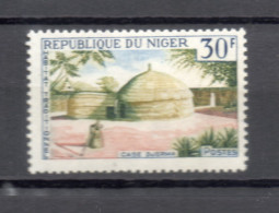 NIGER   N° 153    NEUF SANS CHARNIERE  COTE 0.80€    HABITAT MAISON - Niger (1960-...)
