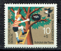 Pour La Jeunesse : Enfants Dénichant Des Oiseaux - Unused Stamps