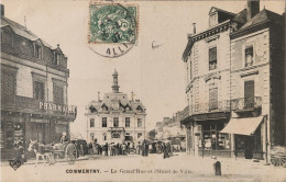 Commentry La Grand'rue Et L'hôtel De Ville - Commentry