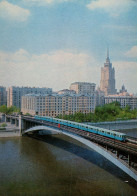 CPM- Moscou - Le Métro Aérien - 1977 *TBE*  Cf. Scans * - Russie