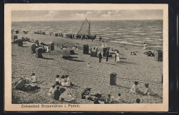 AK Grossmöllen I. Pomm., Belebte Partie Am Strand  - Pommern