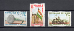 NIGER N° 181 à 183   NEUFS SANS CHARNIERE  COTE 2.20€    FORCES ARMEES - Niger (1960-...)