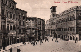 CPA - PERUGIA - Piazza IV Novembre / Palazzo Pubblico ... LOT 2 CP à Saisir - Perugia