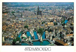67 - Strasbourg - L'Ill Et Les Ponts Couverts Vestiges Des Remparts Du XlVe Siècle - A Gauche Le Quartier De La Petite F - Strasbourg