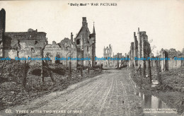 R046892 Ypres After Two Years Of War - Monde