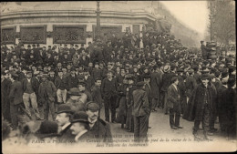 CPA Paris, 1. Mai 1906, Statue Der Republik, Der Neugierigen Und Der Demonstranten - Autres & Non Classés
