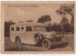 Kapel Ambulancie Auto Voor De Missies - & Old Cars - Materiale