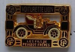 Pin' S  Automobiles  PEUGEOT, VOITURETTE  LION, LES  FILS  DE  PEUGEOT  FRERES - Peugeot