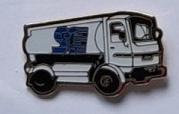 Pin' S  Transport  Camion  Blanc  S C E ? - Trasporti