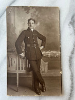 Photo Carte Uniform Soldat Aviation? - Guerra 1914-18