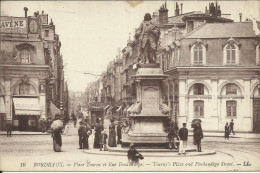 BORDEAUX , Place Tourny Et Rue Fondaudège ; Tourny's Place And Fondaudège Street , µ - Bordeaux