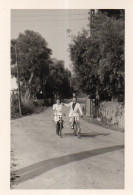 Photo Vintage Paris Snap Shop -homme Men Femme Women  Velo Bike - Other & Unclassified