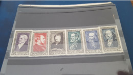 REF A4182  FRANCE NEUF** N°930/935 - Unused Stamps