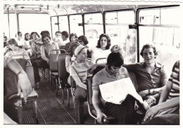Old Real Original Photo - Young Men Girls In A Bus - Ca. 12.5x8.5 Cm - Anonymous Persons