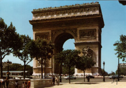 PARIS - L'Arc De Triomphe. Place De L'Etoile - Triumphbogen